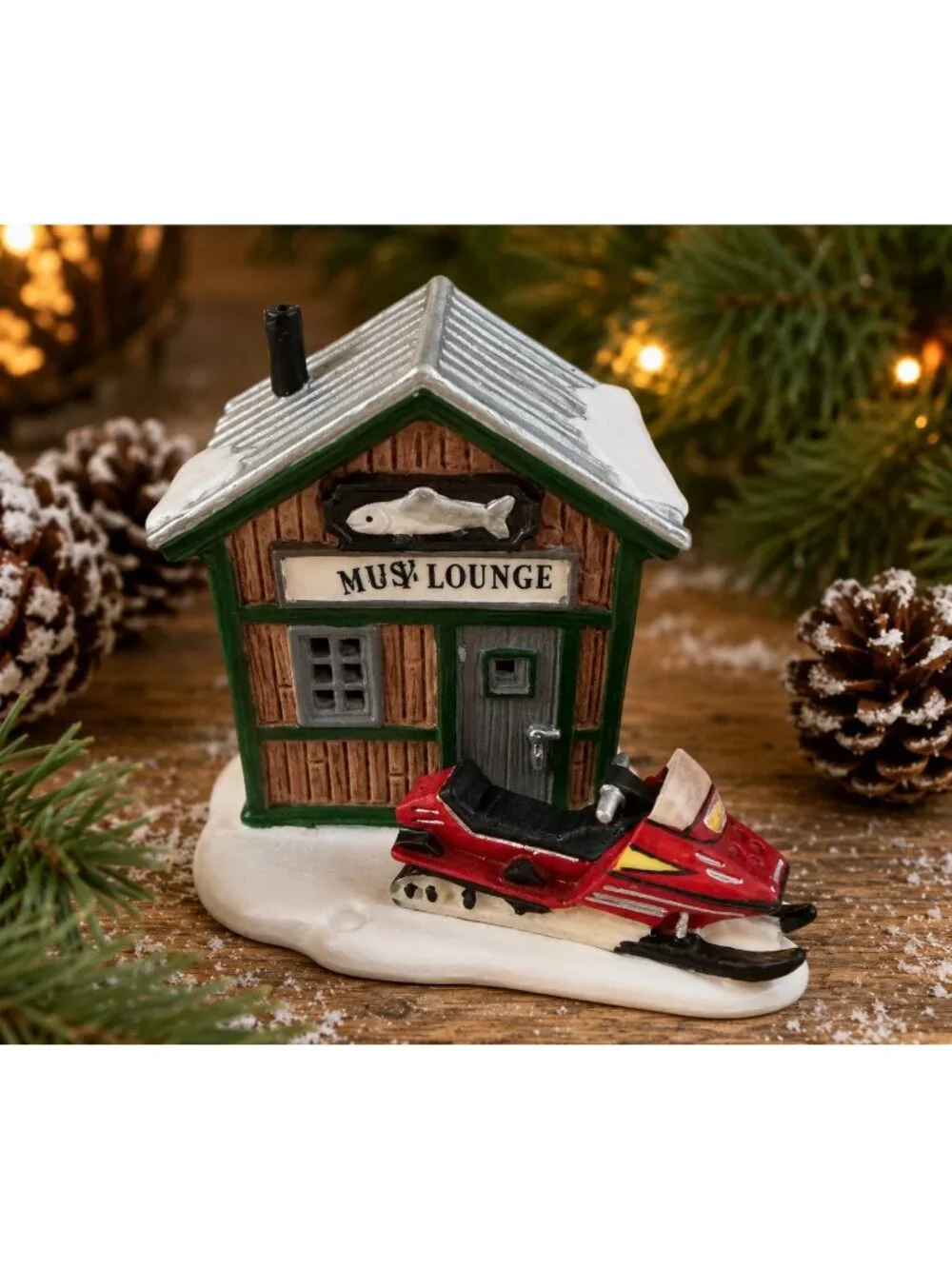 Lemax Mush Lounge Christmas Village Snowmobile Ski Lodge Building Figurine 2001